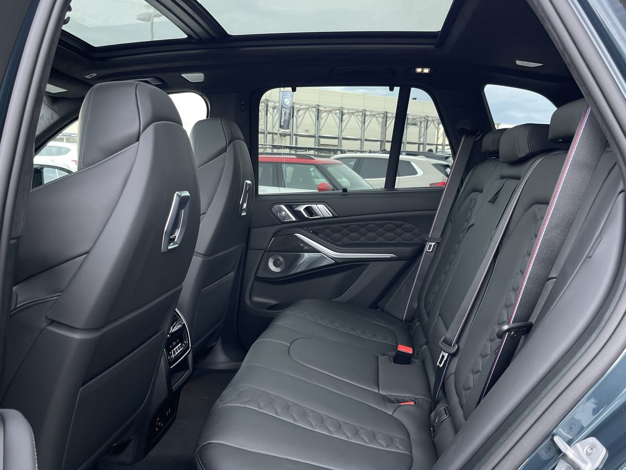 2025 BMW X5 M
