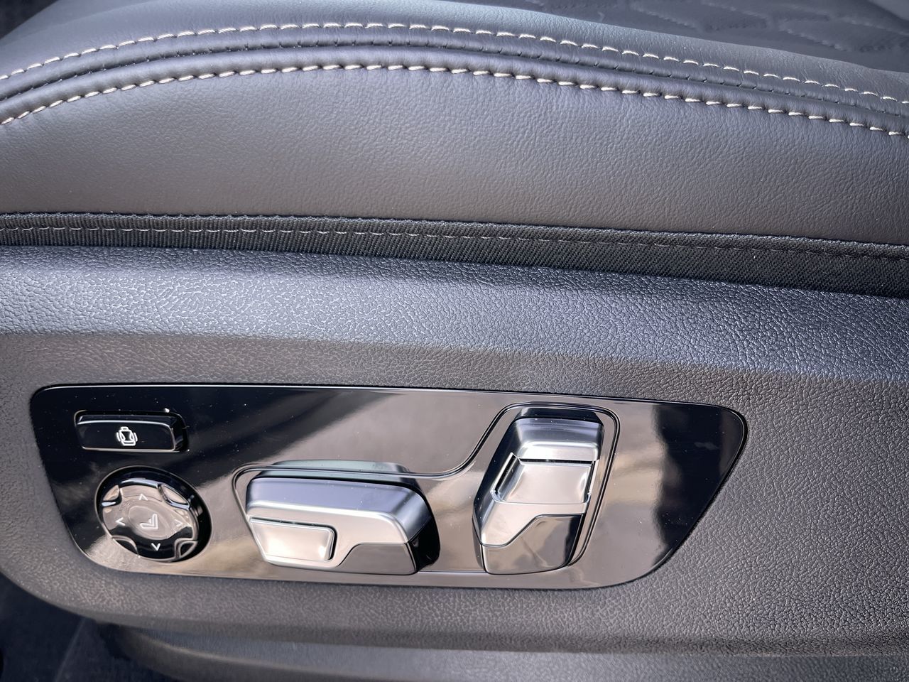 BMW X5 PHEV  2026 à Calgary, Alberta