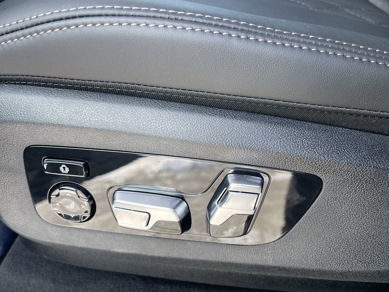 2026 BMW X5 in Calgary, Alberta