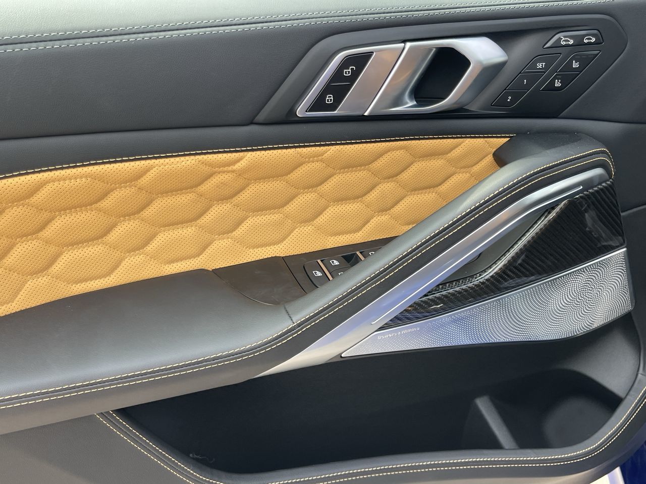 2027 BMW X6 M