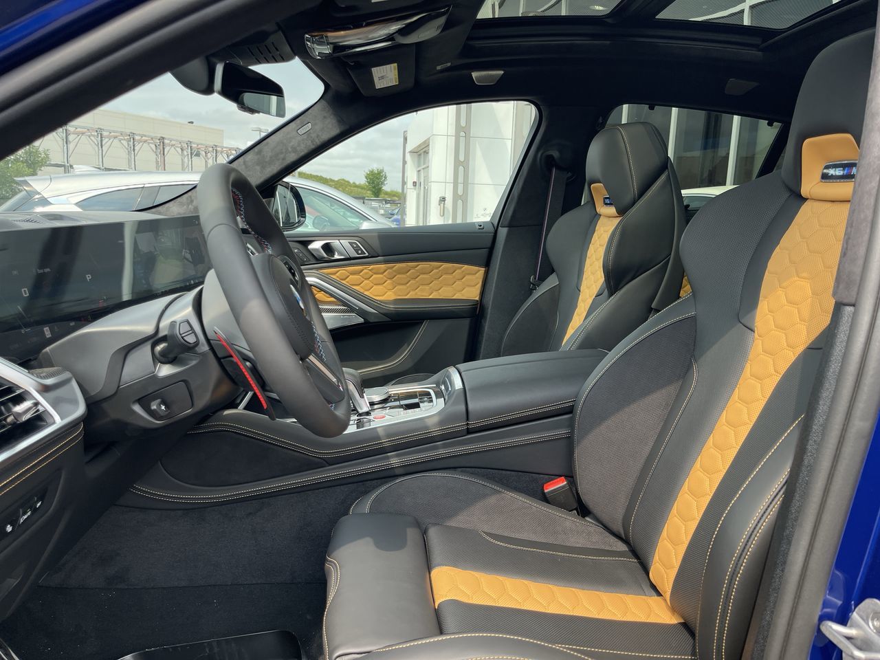 2027 BMW X6 M