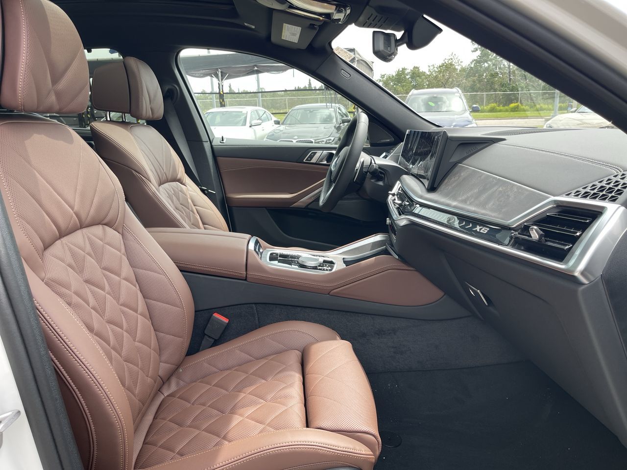 2027 BMW X6