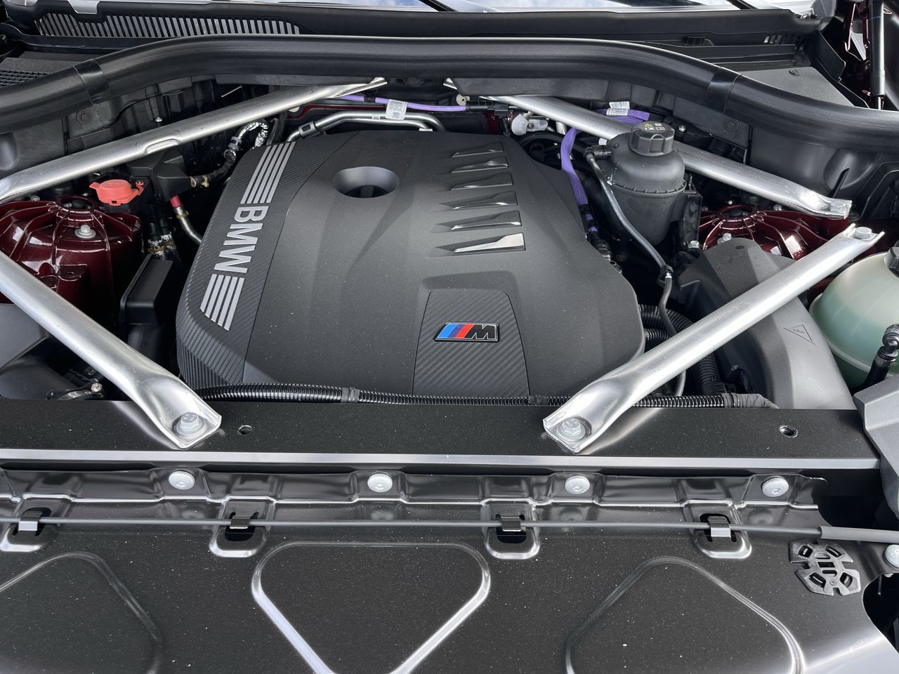 2027 BMW X6