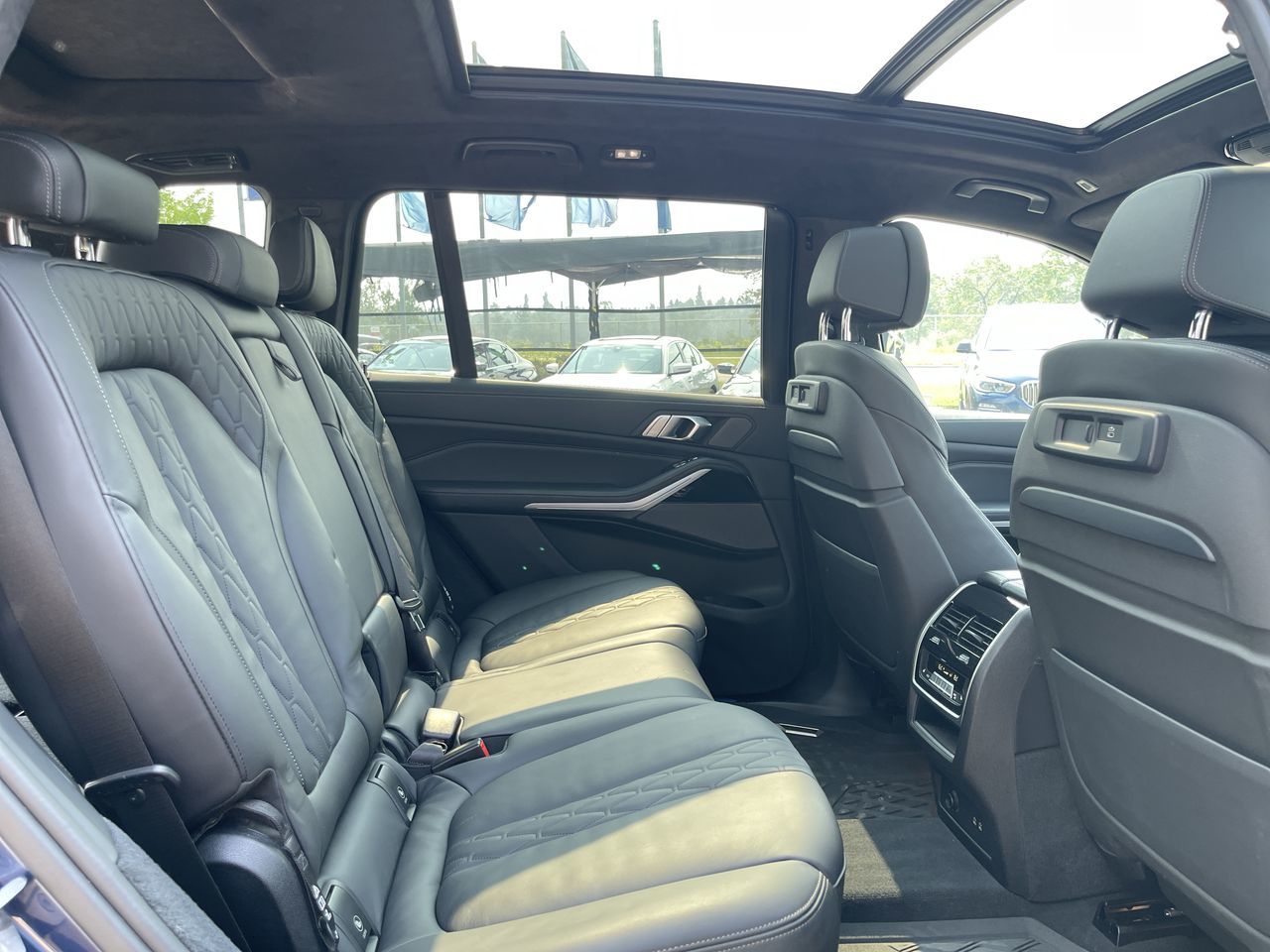 2020 BMW X7