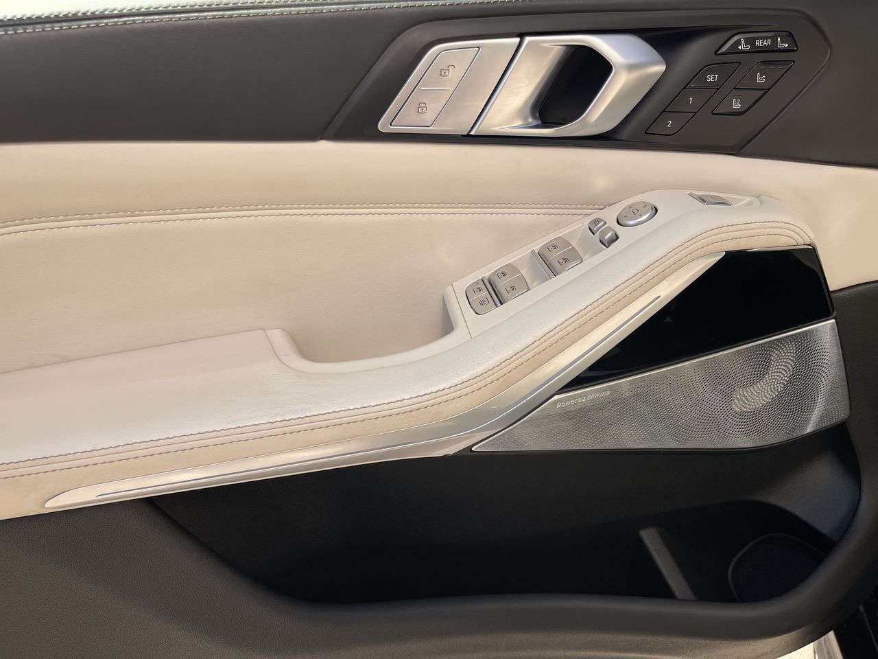 2021 BMW X7 in Calgary, Alberta