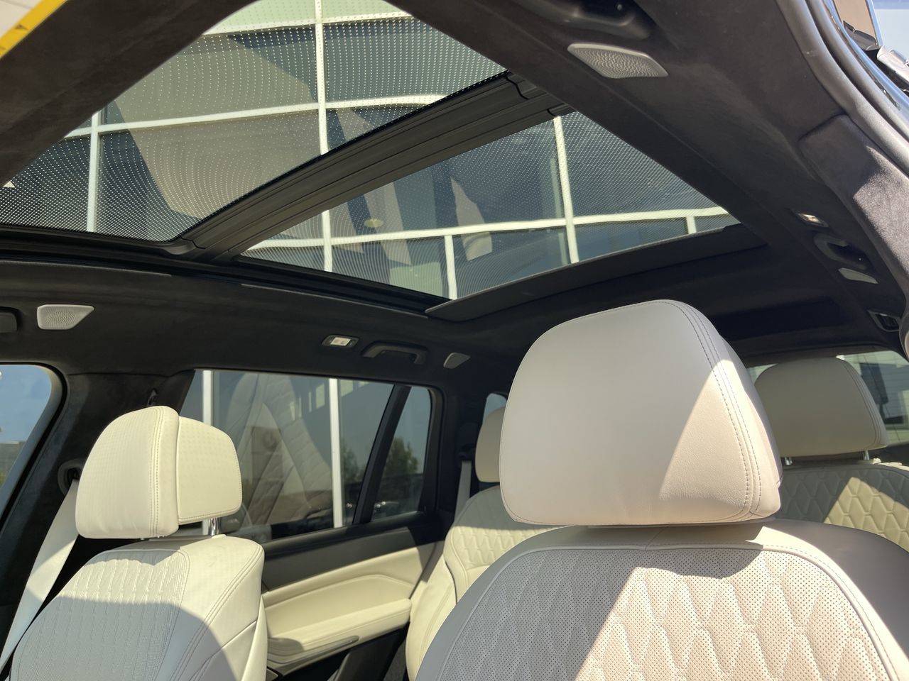 2021 BMW X7 in Calgary, Alberta