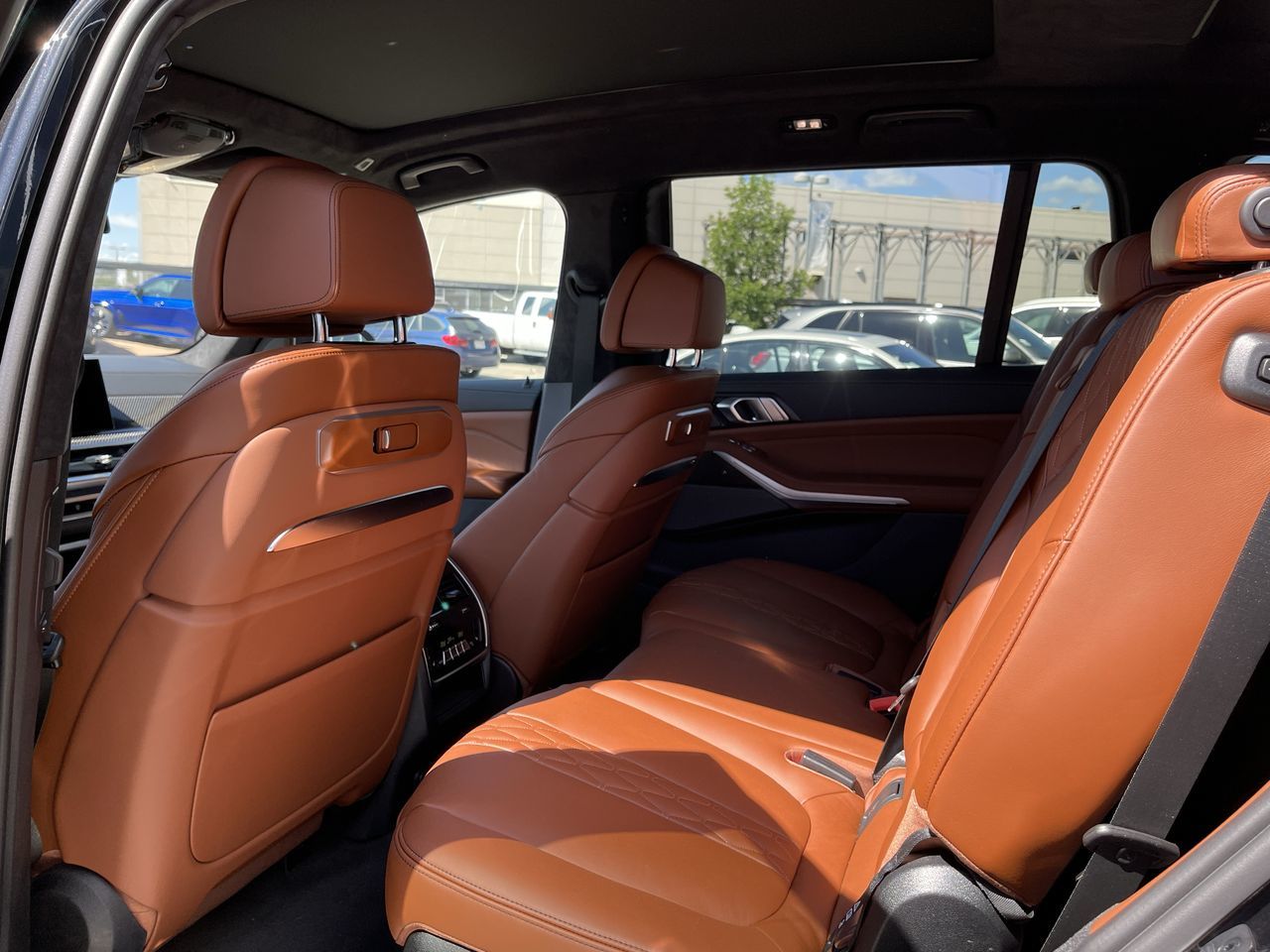 2024 BMW X7