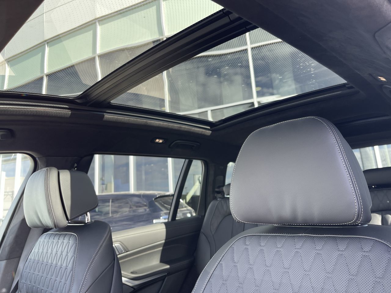 2026 BMW X7