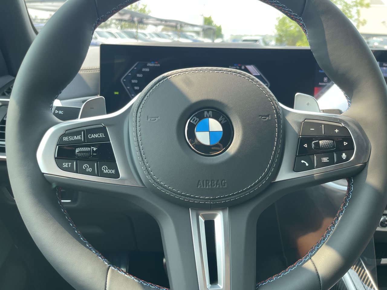 2027 BMW X7