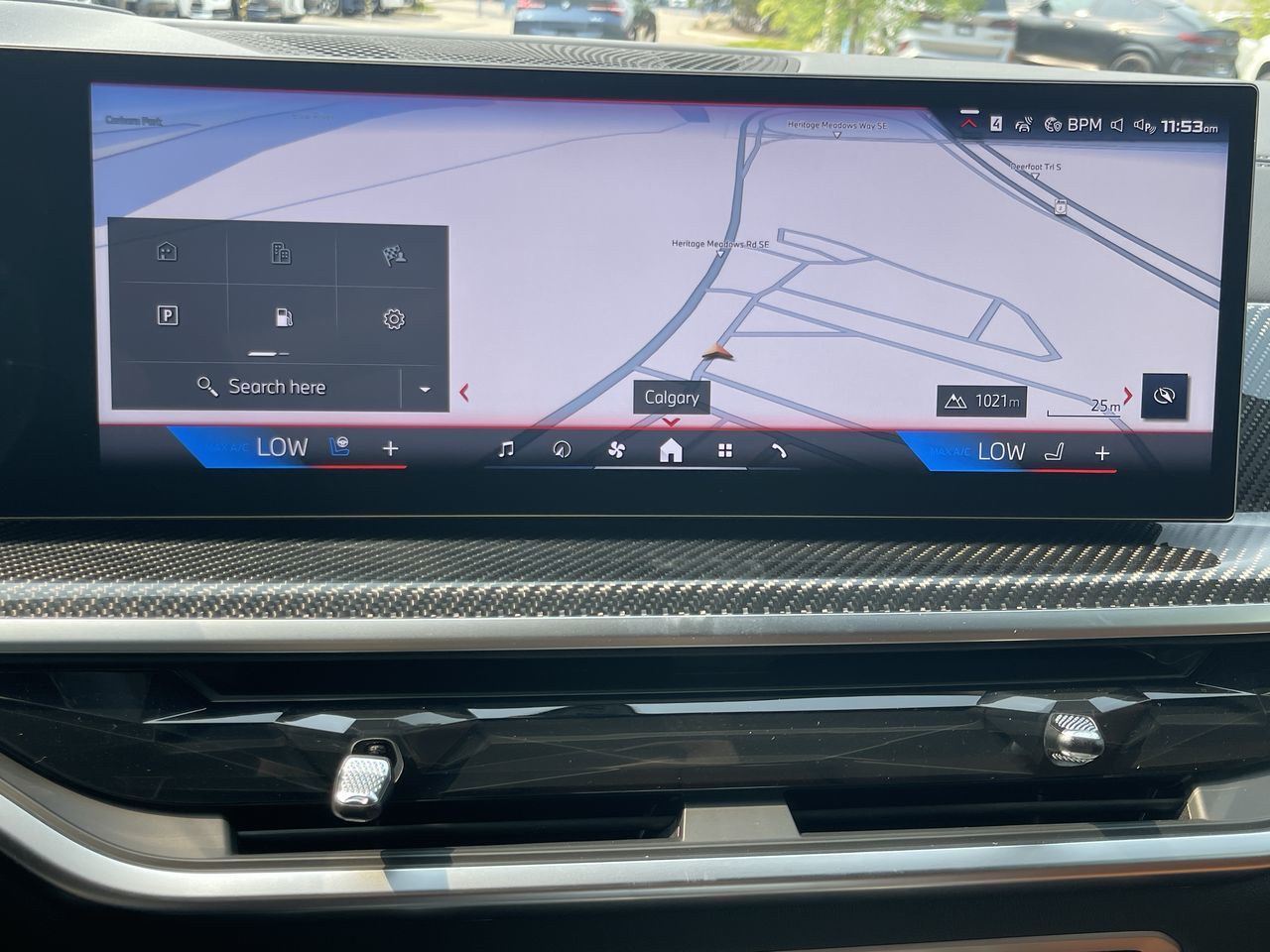 2027 BMW X7