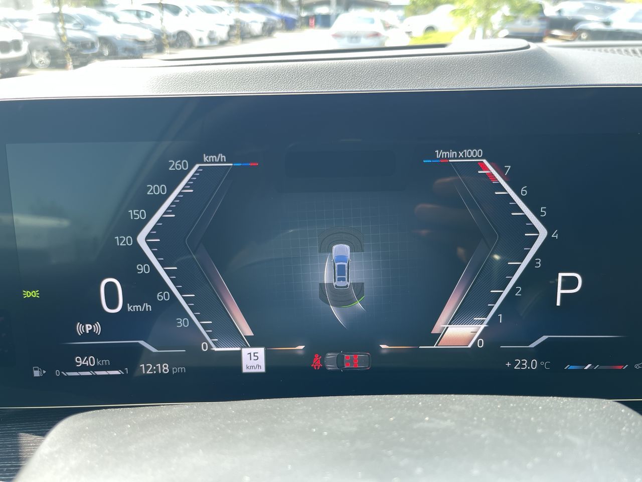 2027 BMW X7