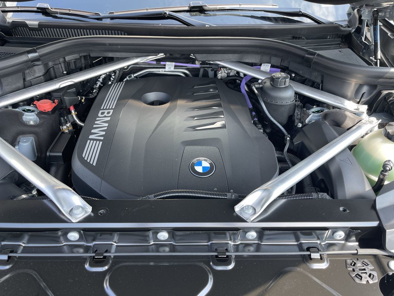2027 BMW X7