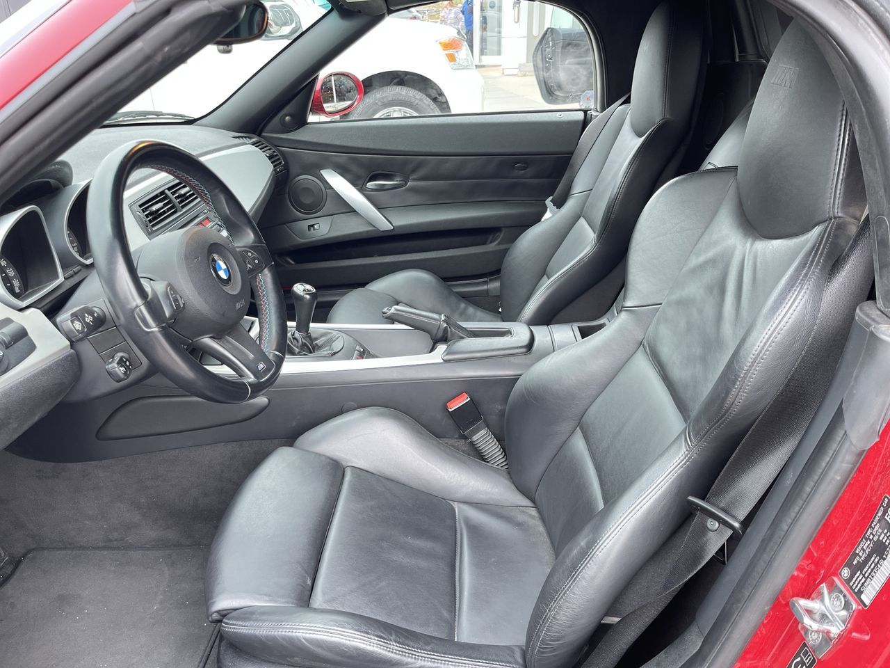 BMW Z4  2006 à Calgary, Alberta