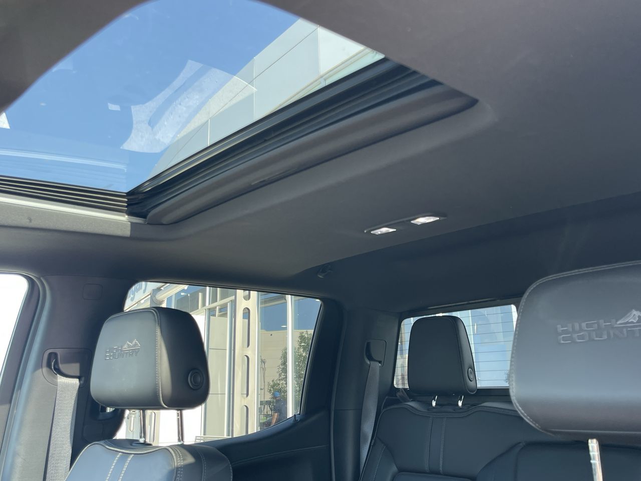 Chevrolet Silverado 1500  2019 à Calgary, Alberta
