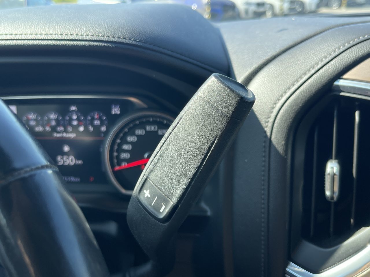 Chevrolet Silverado 1500  2019 à Calgary, Alberta