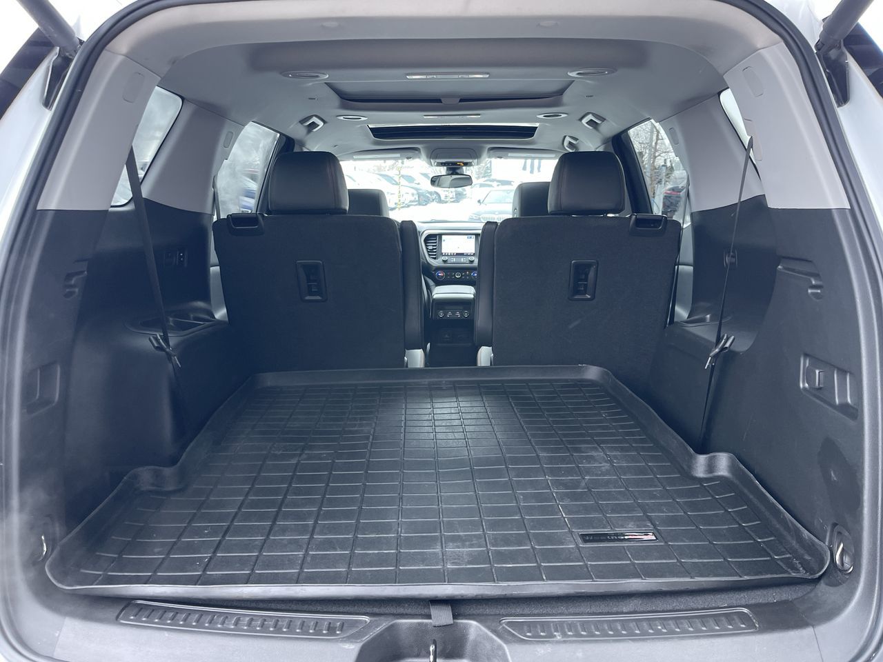 GMC Acadia  2023 à Calgary, Alberta