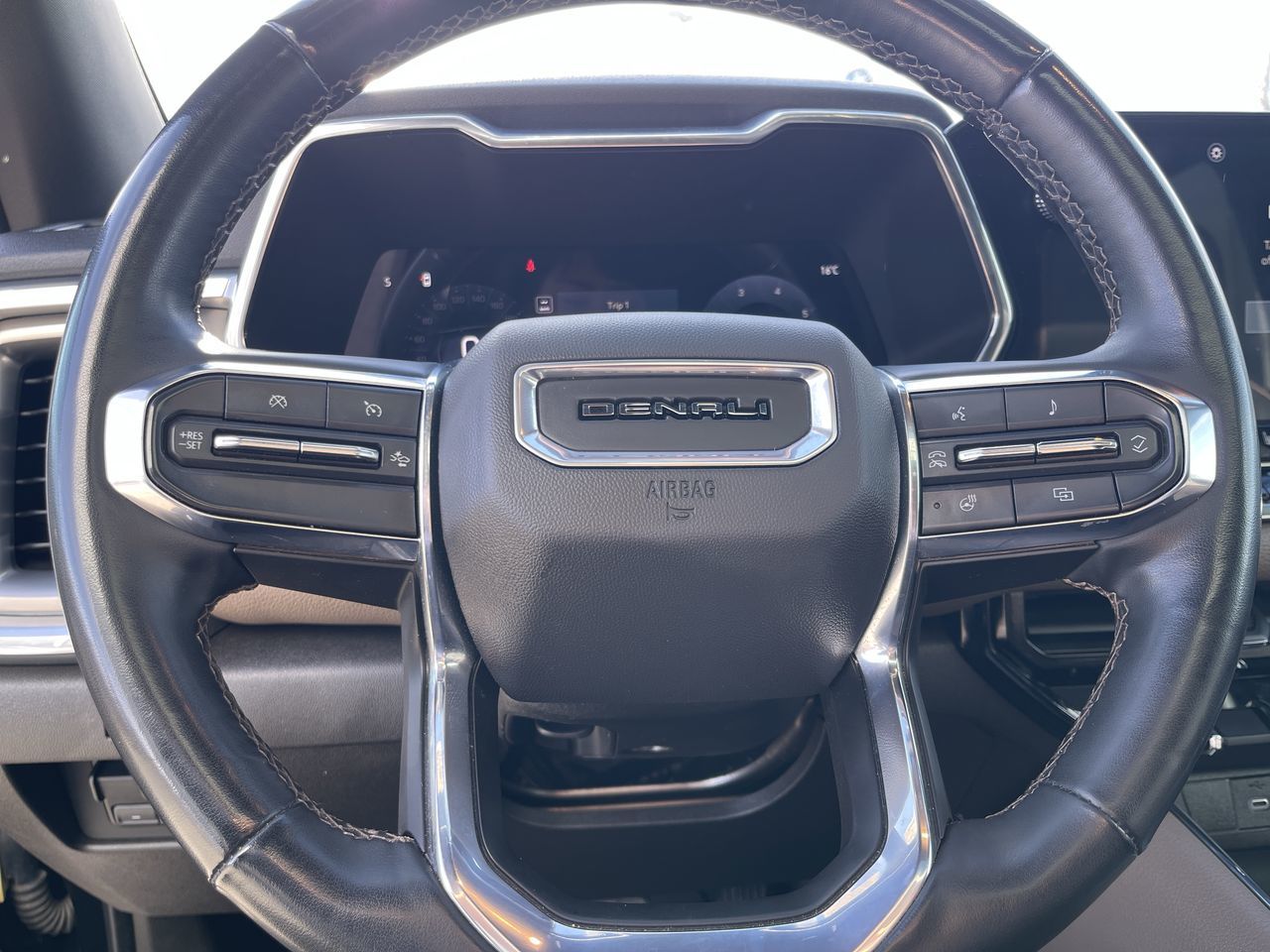 GMC Canyon  2023 à Calgary, Alberta