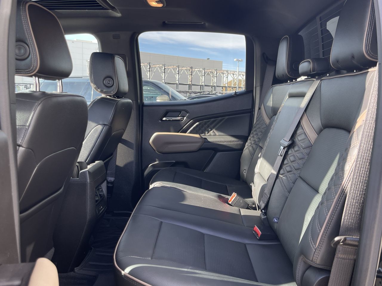 GMC Canyon  2023 à Calgary, Alberta