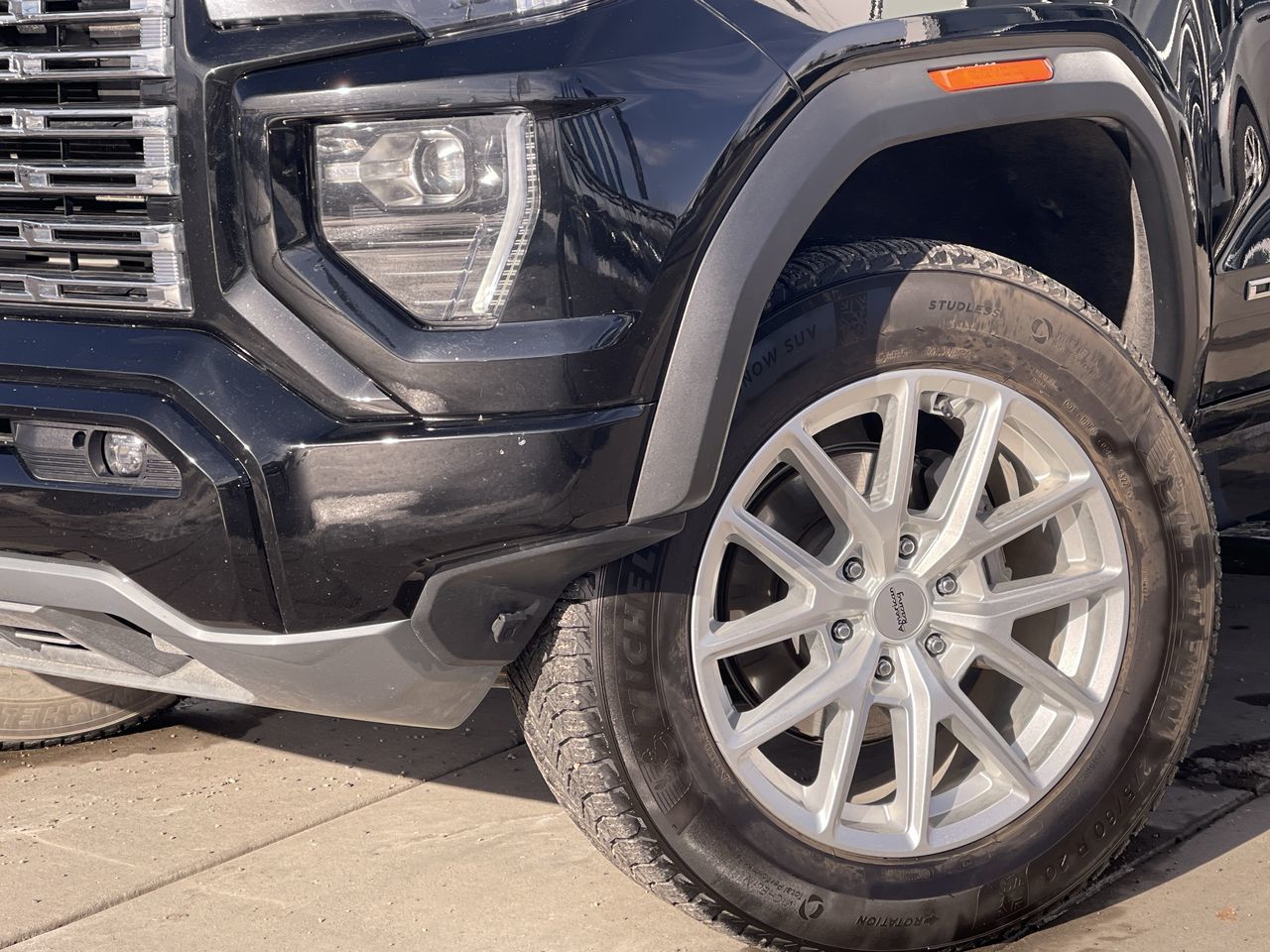 GMC Canyon  2023 à Calgary, Alberta