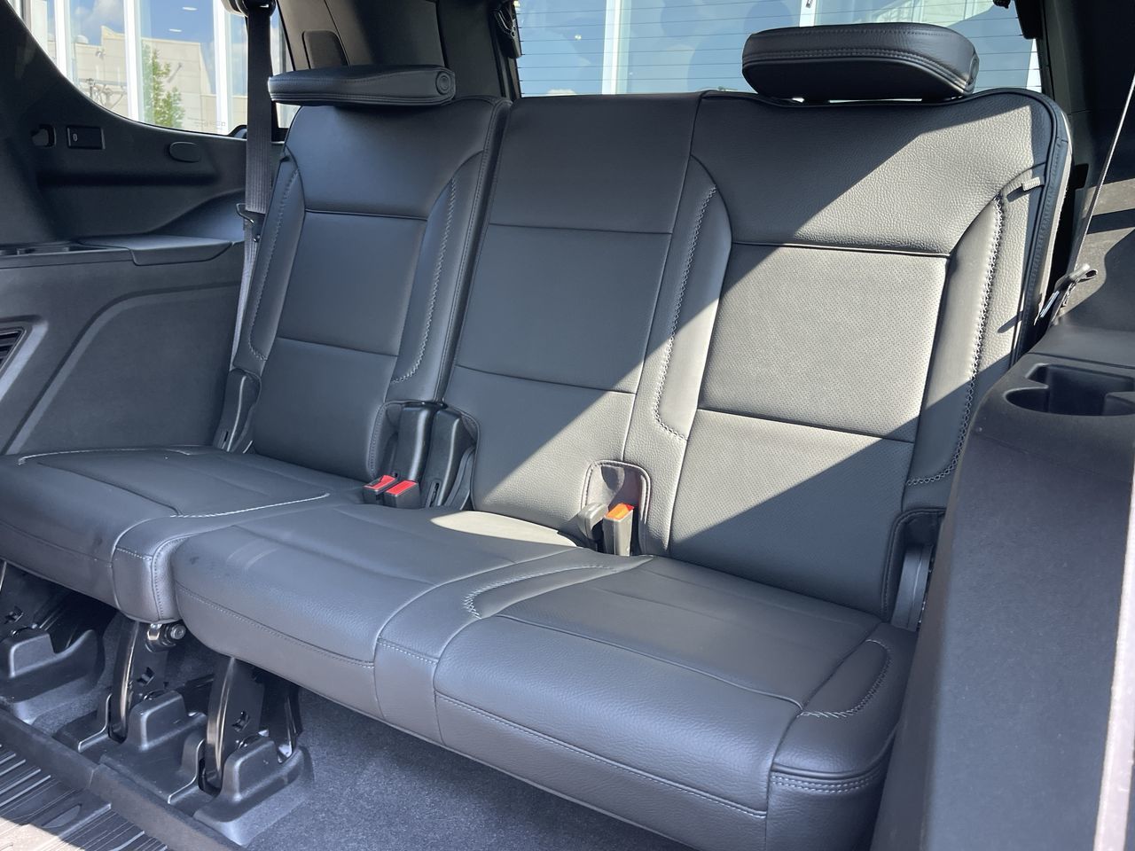 2021 GMC Yukon in Calgary, Alberta
