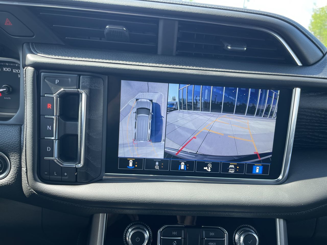 2021 GMC Yukon in Calgary, Alberta