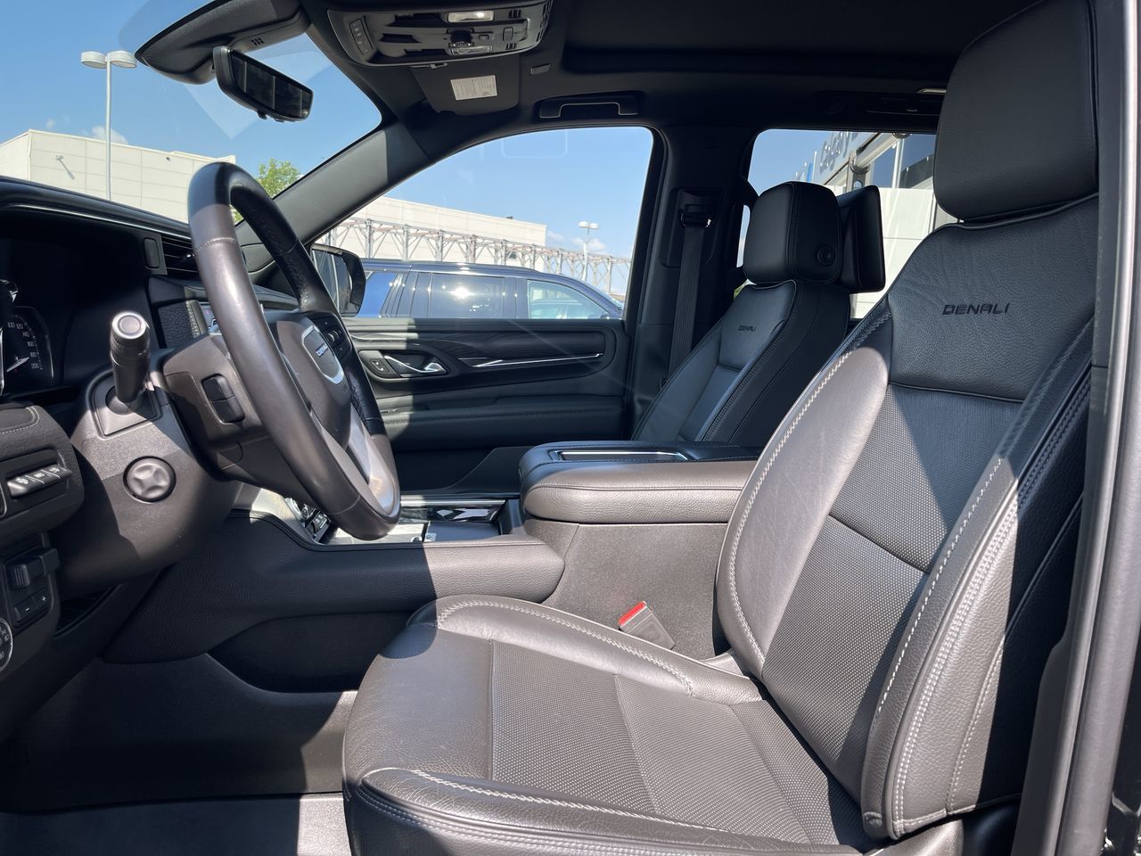 2021 GMC Yukon in Calgary, Alberta