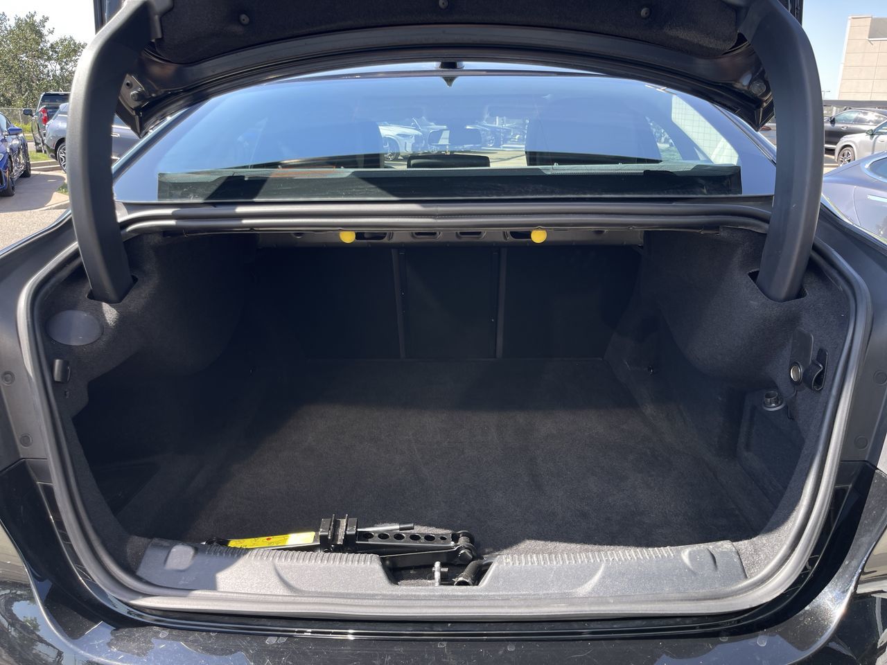 Jaguar XE  2018 à Calgary, Alberta