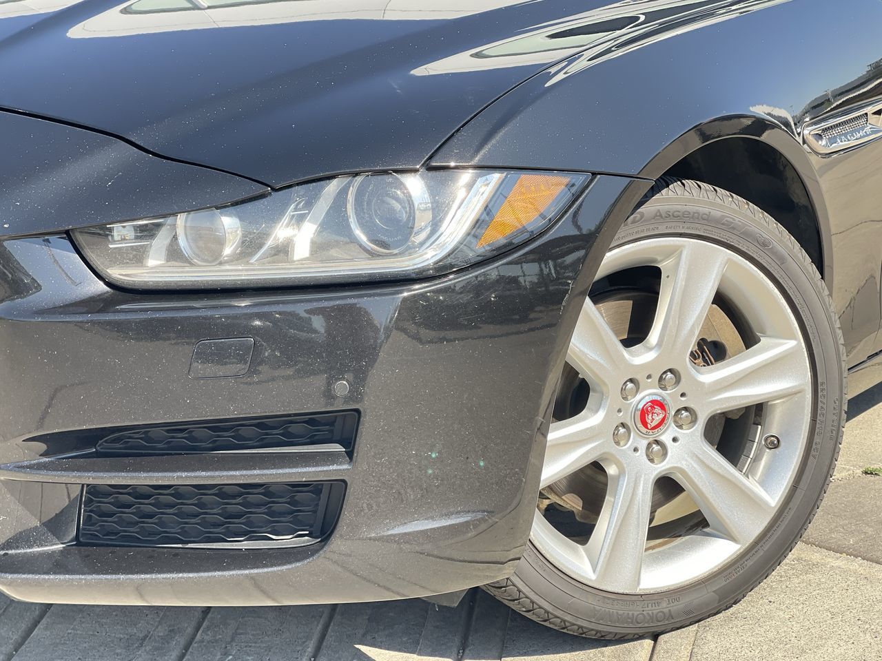 Jaguar XE  2018 à Calgary, Alberta
