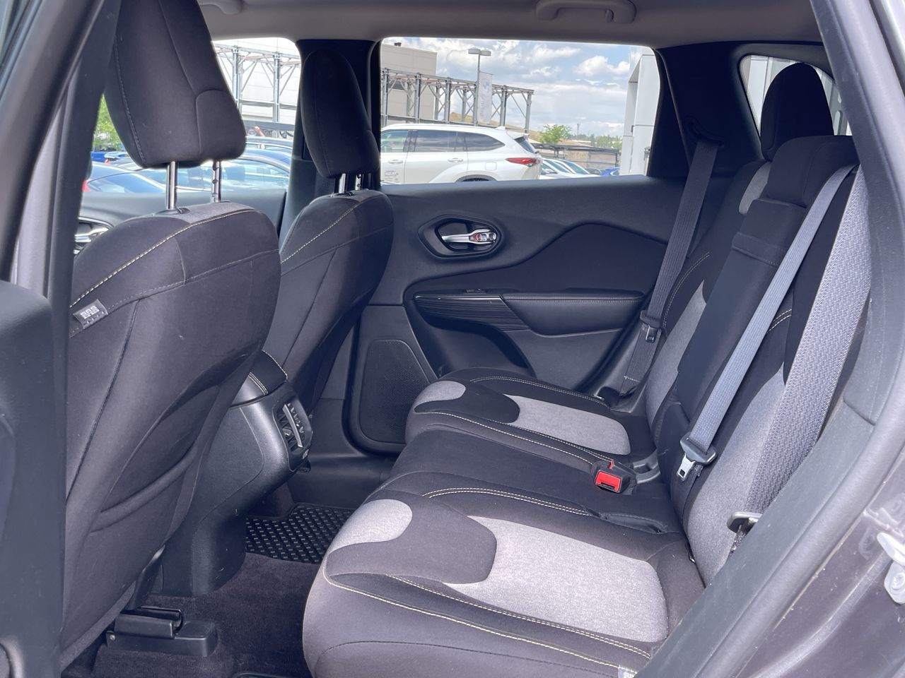 2016 Jeep Cherokee in Calgary, Alberta