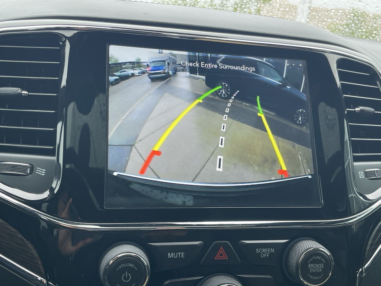 2020 Jeep Grand Cherokee 4X4 in Calgary, Alberta