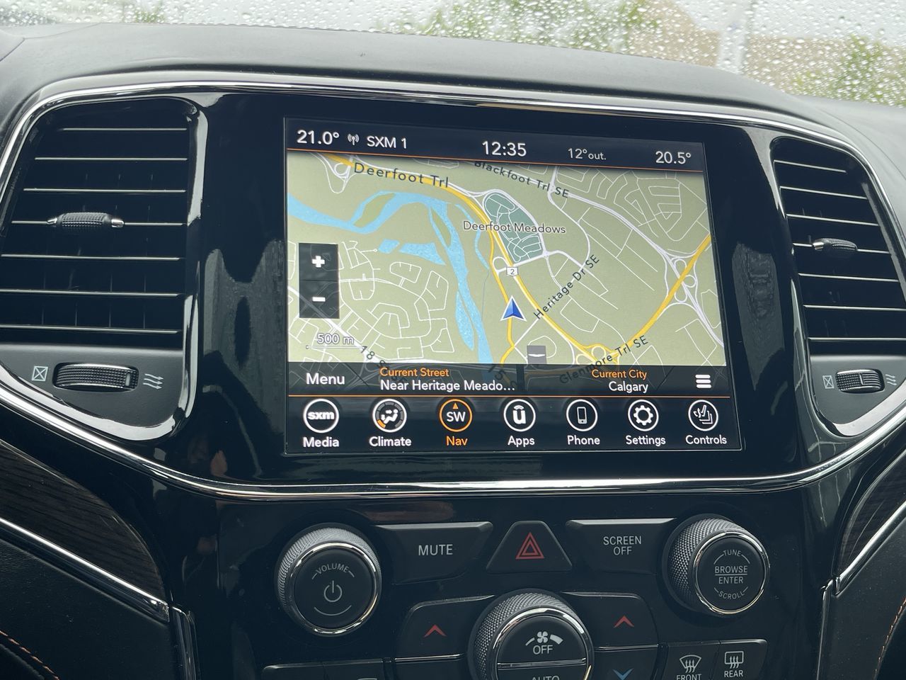 2020 Jeep Grand Cherokee 4X4 in Calgary, Alberta