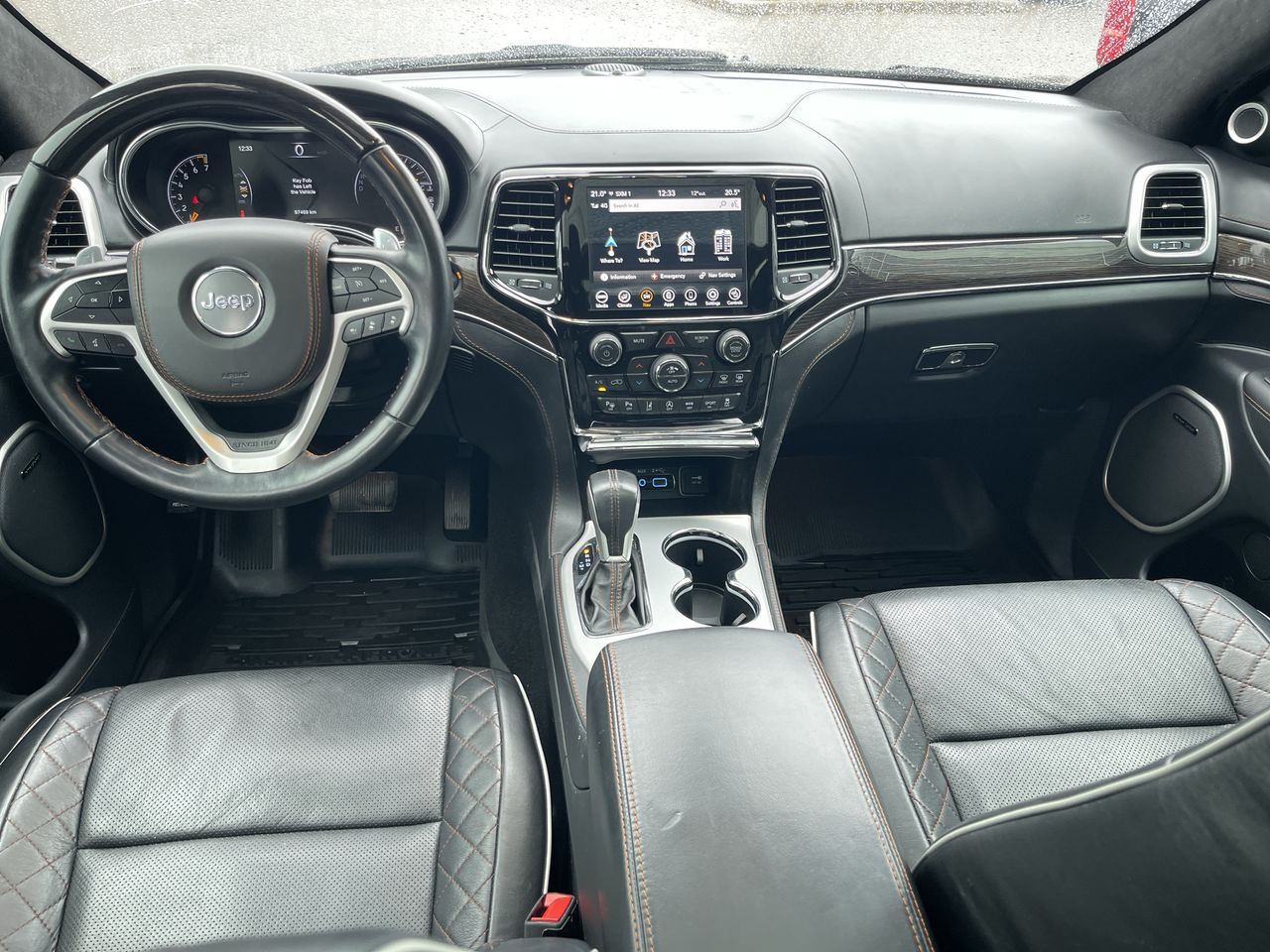 2020 Jeep Grand Cherokee 4X4 in Calgary, Alberta