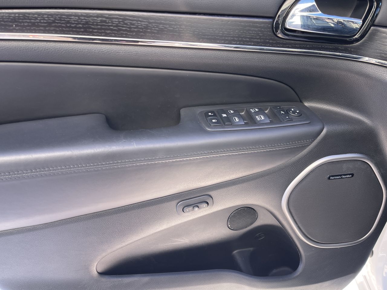 Jeep Grand Cherokee 4X4  2021 à Calgary, Alberta