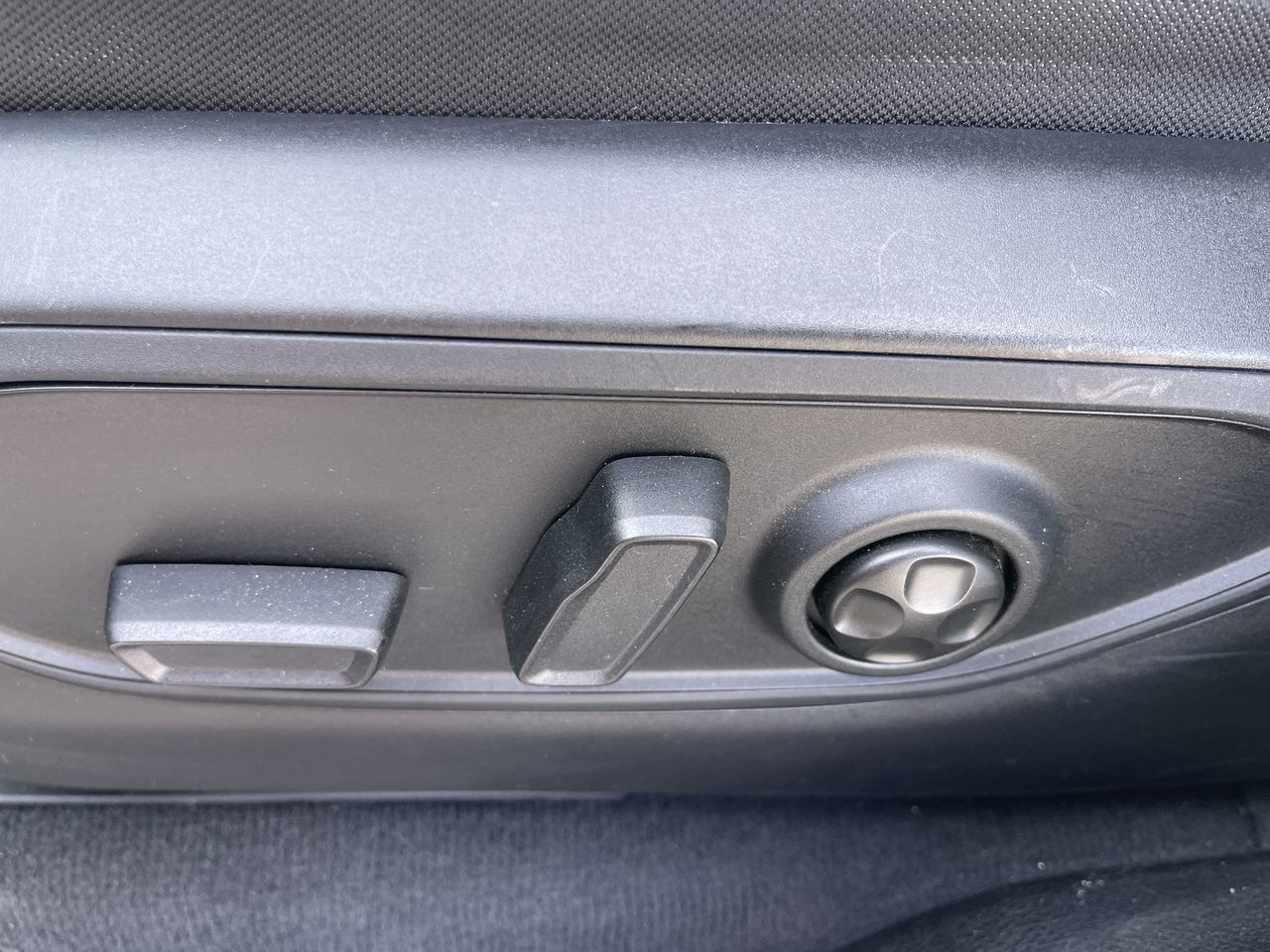 2023 Jeep Grand Cherokee L in Calgary, Alberta