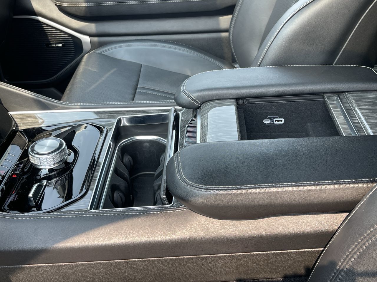 2022 Jeep WAGONEER in Calgary, Alberta