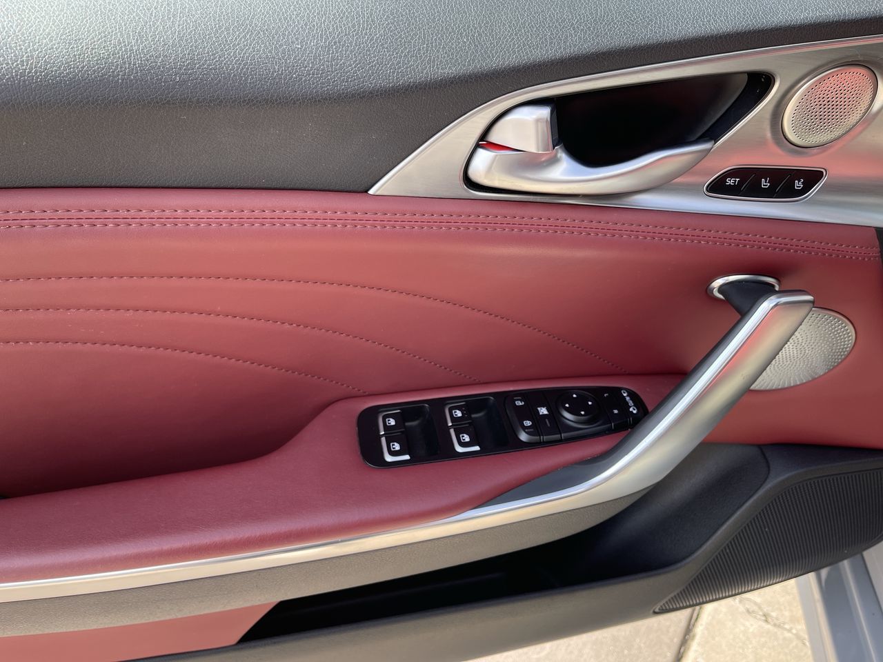 2022 Kia Stinger in Calgary, Alberta