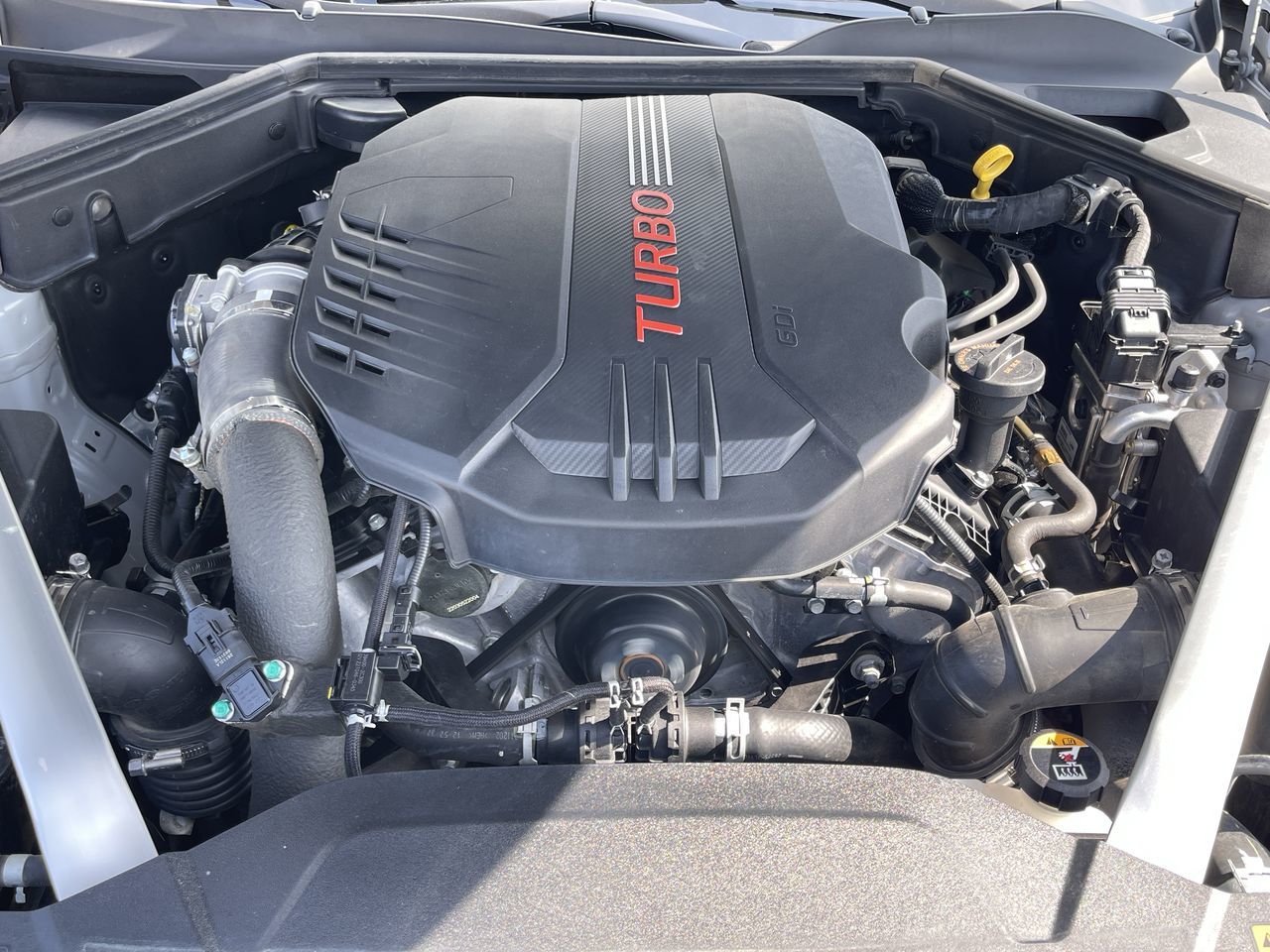 2022 Kia Stinger in Calgary, Alberta