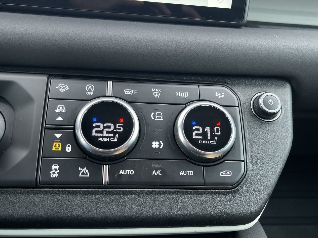 2020 Land Rover Defender