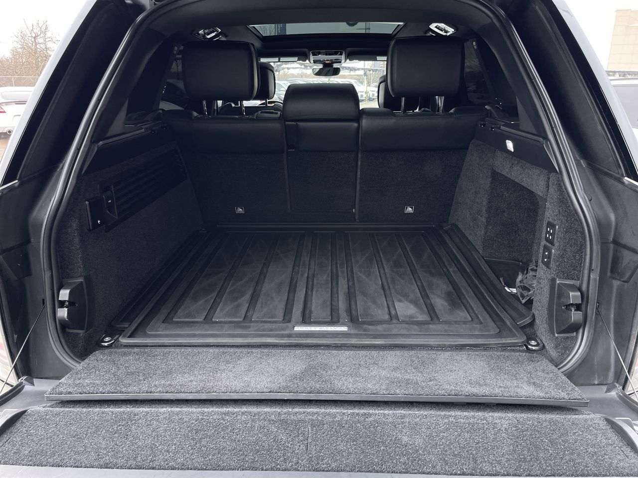 2020 Land Rover Range Rover Sport in Calgary, Alberta