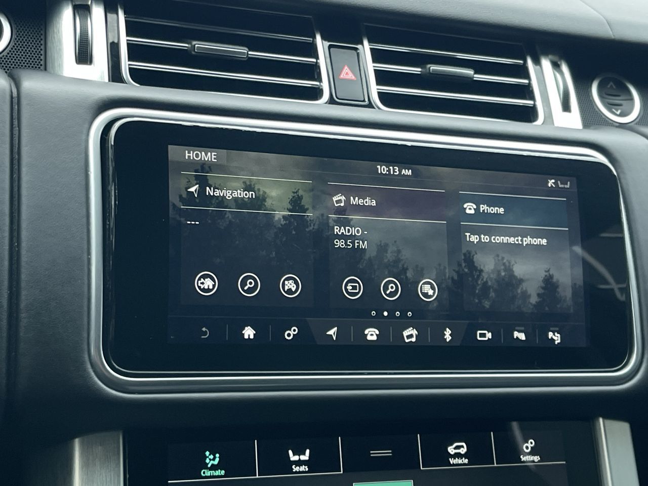 2020 Land Rover Range Rover Sport in Calgary, Alberta