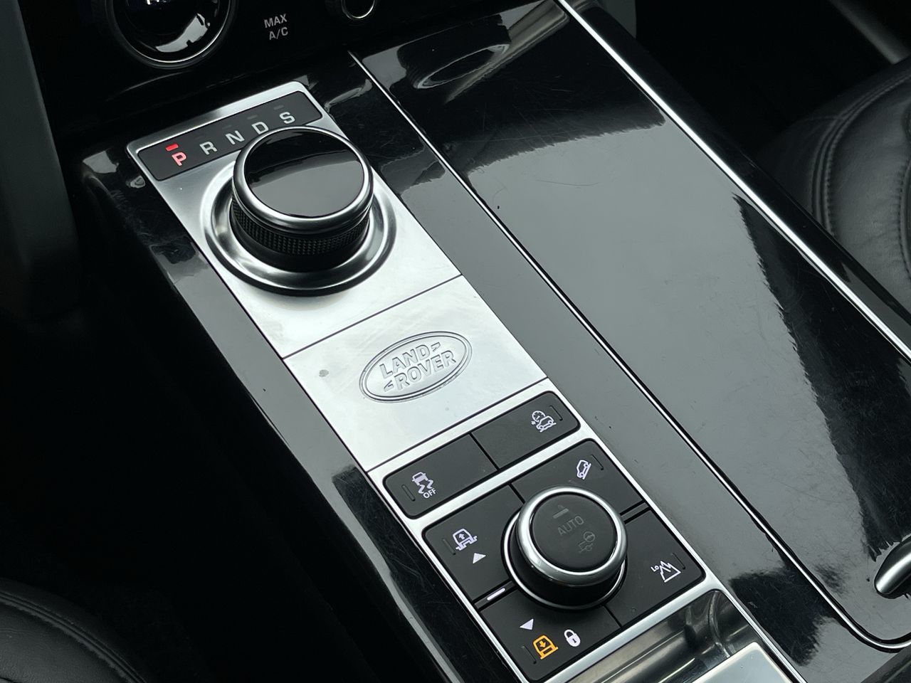 2020 Land Rover Range Rover Sport in Calgary, Alberta