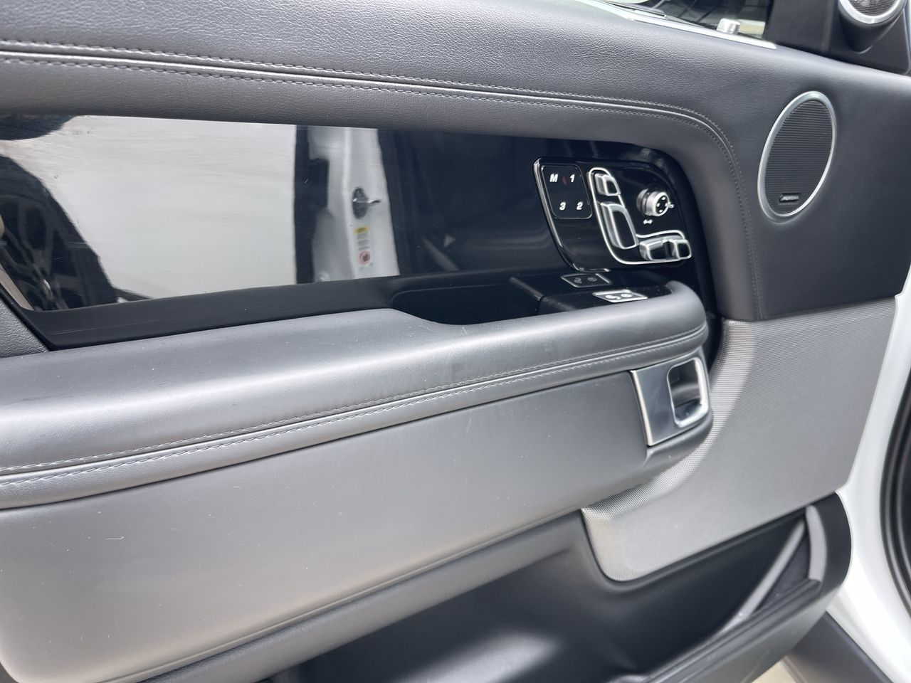 2020 Land Rover Range Rover Sport in Calgary, Alberta