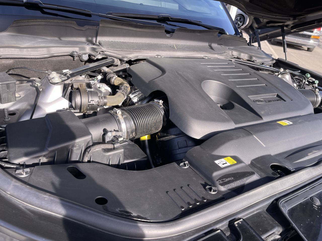 2021 Land Rover Range Rover Sport in Calgary, Alberta