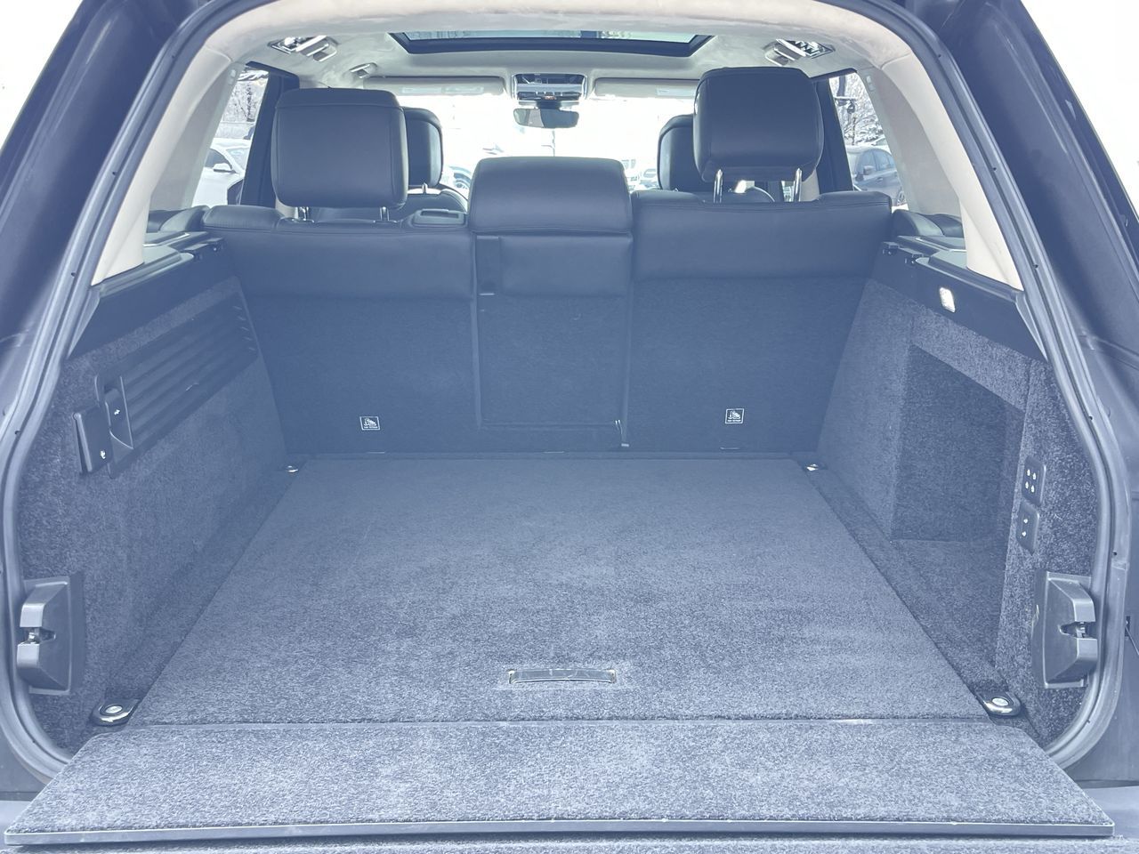 2018 Land Rover Range Rover in Calgary, Alberta