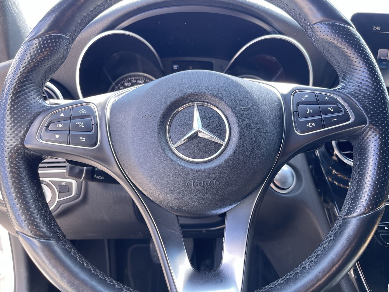 Mercedes-Benz C-Class  2017 à Calgary, Alberta