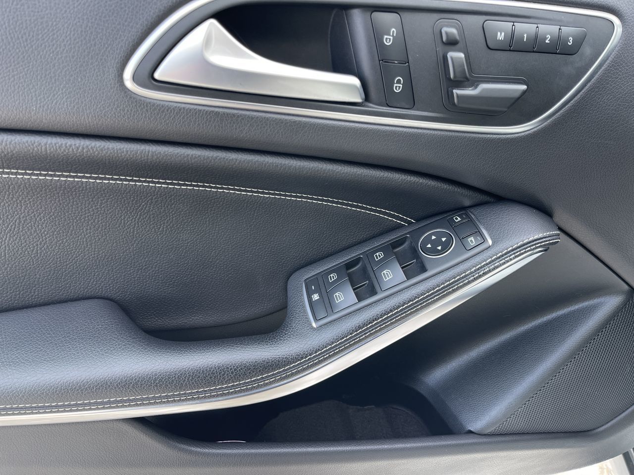 2017 Mercedes-Benz GLA250