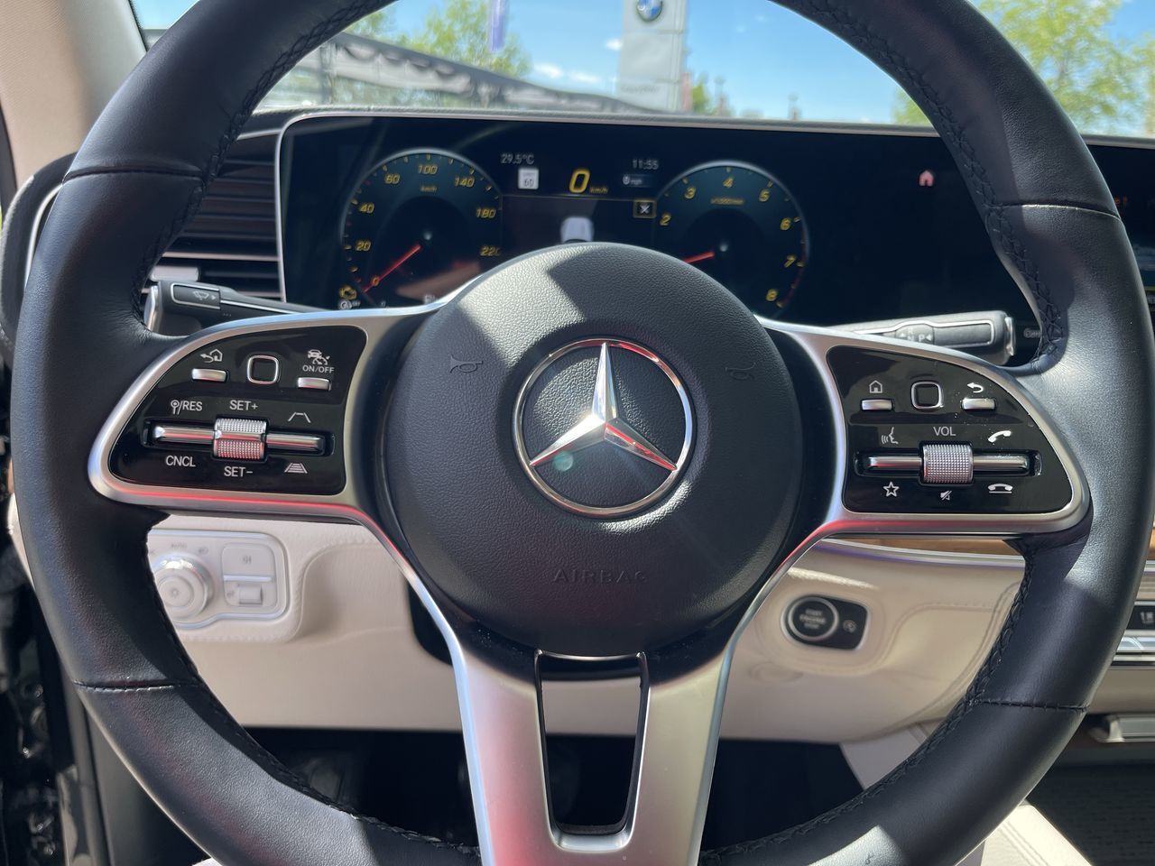 Mercedes-Benz GLE450  2023 à Calgary, Alberta