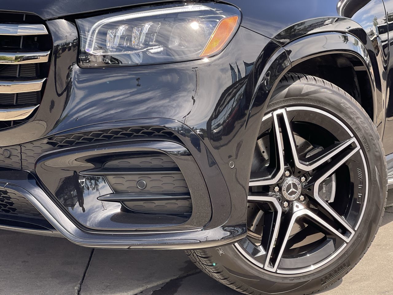 2025 Mercedes-Benz GLS in Calgary, Alberta