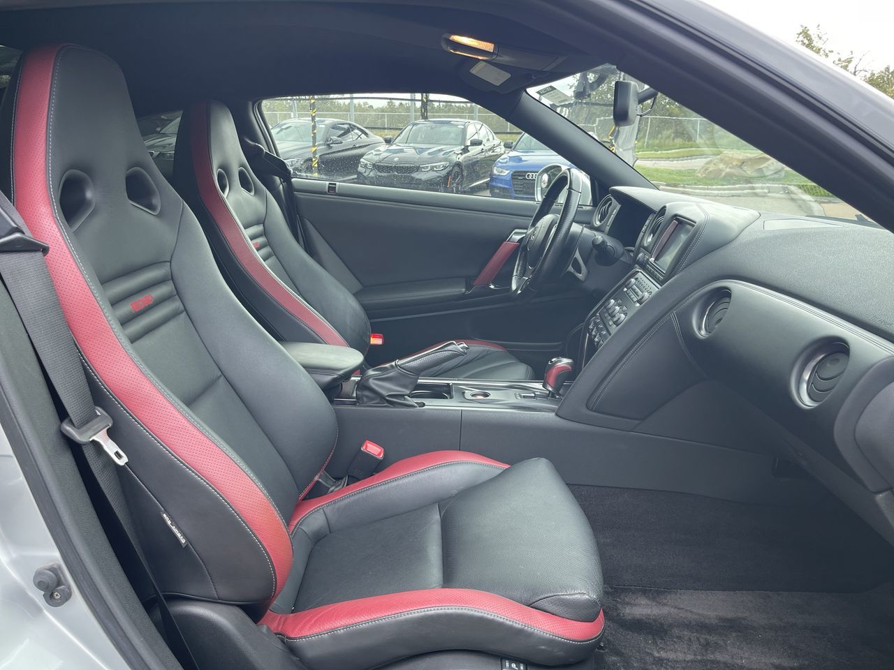 2012 Nissan GT-R