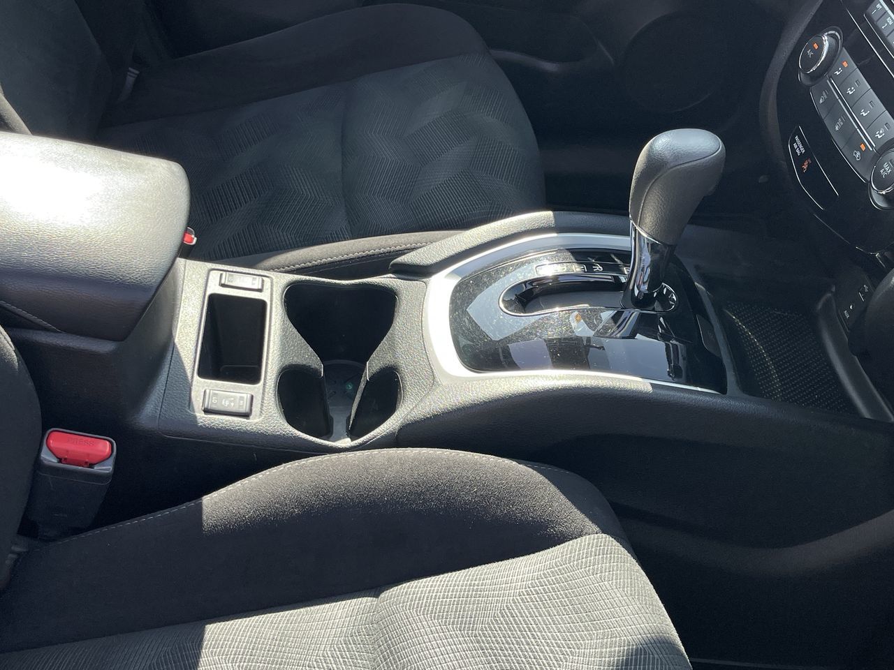 2014 Nissan Rogue in Calgary, Alberta